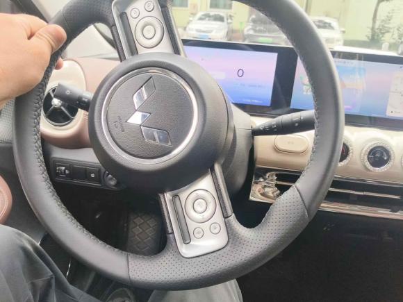 [上海·浙C] 二手五菱汽车五菱缤果2023款 333km 灵犀互联款