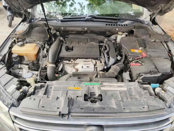 [佛山·粤A] 二手东风风神东风A92016款 1.8T 尊贵型