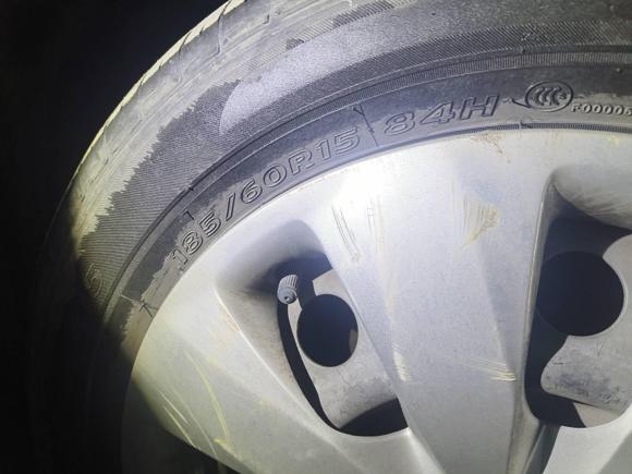 [西安·陕U] 二手丰田YARiS L 致享2017款 1.5E CVT魅动版