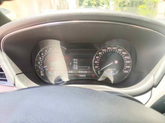 [上海·沪B] 二手林肯林肯MKC2018款 2.0T 四驱尊雅版