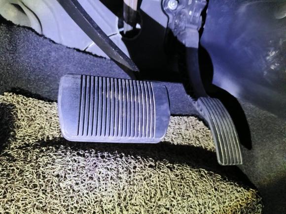 [深圳·粤B] 二手道奇酷威2014款 2.4L 两驱旅行版