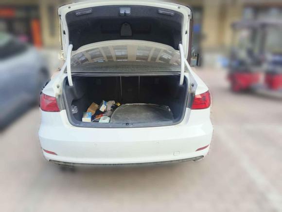 [济南·鲁A] 二手奥迪奥迪A32016款 Limousine 35 TFSI 领英型