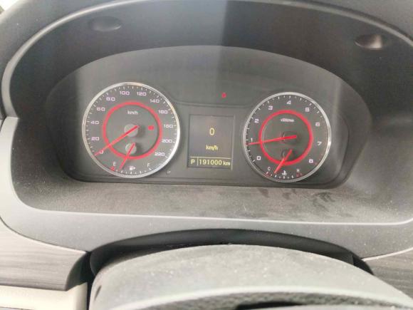 [南京·苏A] 二手大通大通G102018款 PLUS 2.0T 自动精英版