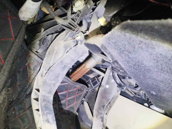 [上海·皖B] 二手斯柯达明锐2015款 1.6L 手动逸俊版