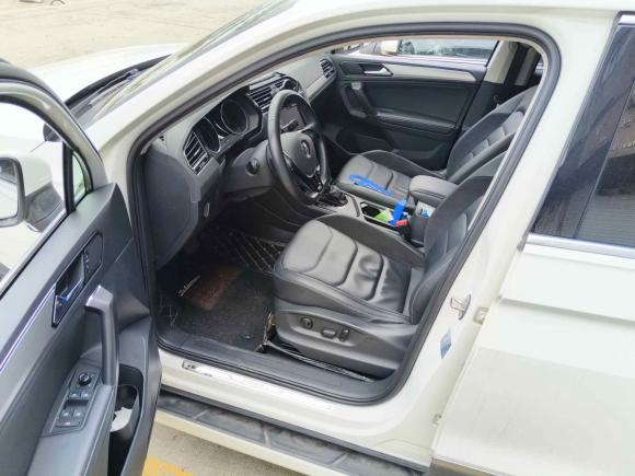 [无锡·苏B] 二手大众途观L2017款 330TSI 自动两驱舒适版