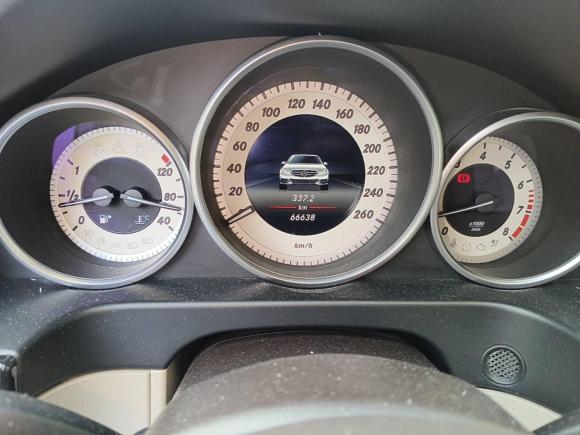 [深圳·粤B] 二手奔驰奔驰E级2015款 改款 E 260 L 运动型