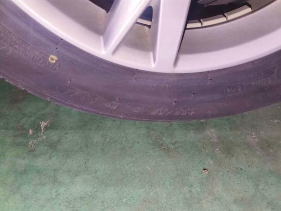 [武汉·鄂A] 二手奥迪奥迪Q32018款 35 TFSI 时尚型典藏版