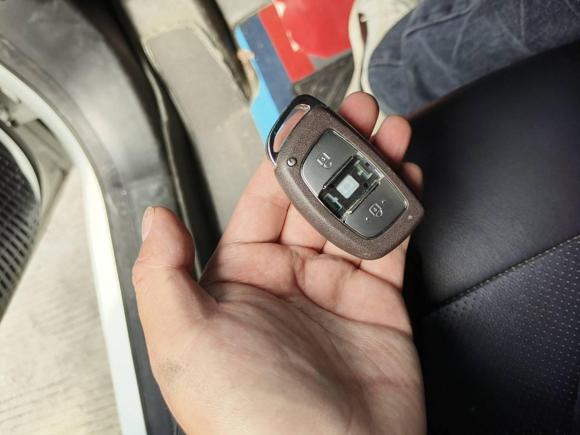 [常州·苏D] 二手荣威荣威i52023款 1.5L CVT尊荣版