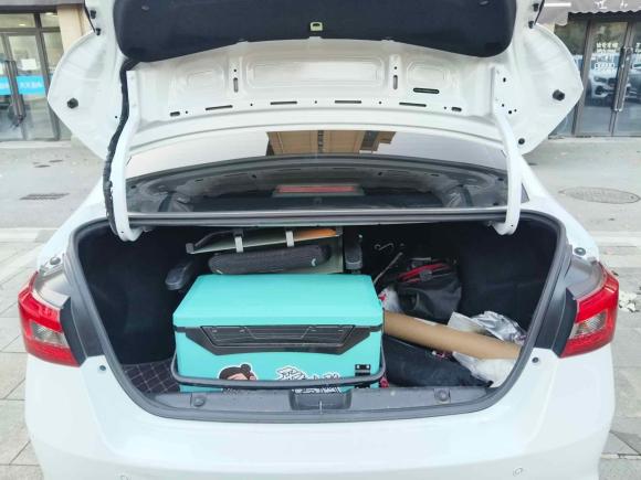 [西安·陕U] 二手奇瑞艾瑞泽52021款 PRO 1.5L 手动青春版