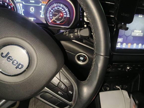 [杭州·浙A] 二手Jeep指挥官2018款 2.0T 两驱乐享版 国V