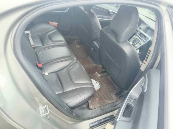 [苏州·苏E] 二手沃尔沃沃尔沃S602014款 S60L 2.0T 智远版