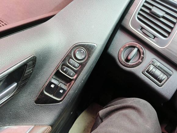 [嘉兴·浙F] 二手大通大通G102018款 PLUS 2.0T 自动精英版