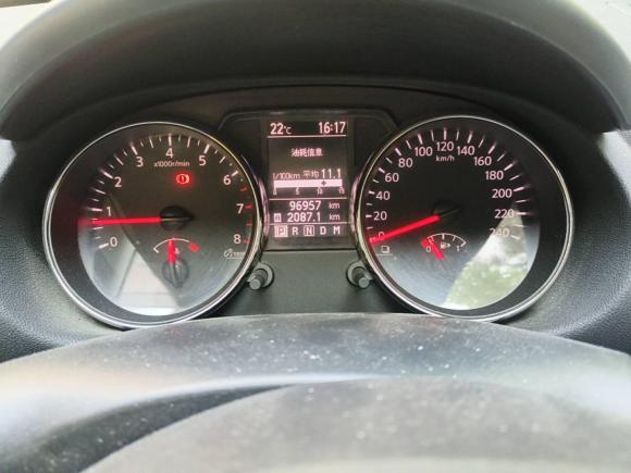 [上海·沪E] 二手日产逍客2011款 2.0XL 火 CVT 2WD