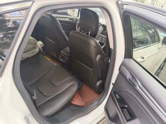 [成都·川A] 二手福特蒙迪欧2013款 2.0L GTDi240豪华运动型