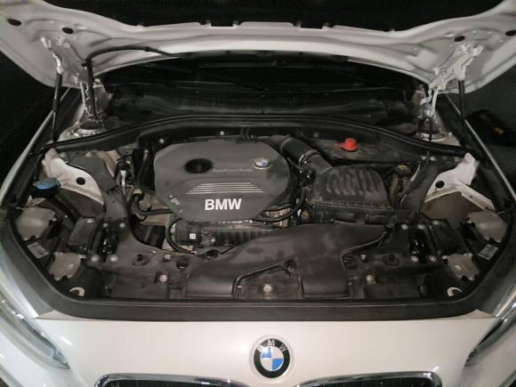 [上海·沪C] 二手宝马宝马1系2018款 118i 设计套装型