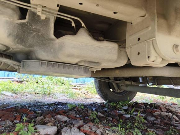 [常州·苏D] 二手上汽大通MAXUS新途V802021款 2.0T 手动经典傲运通短轴中顶5/6座