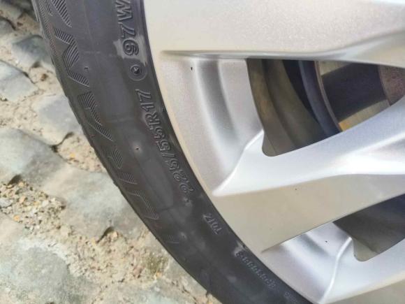 [苏州·苏E] 二手别克君越2013款 2.4L SIDI精英舒适型