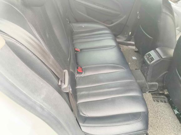 [武汉·鄂W] 二手标致标致4082014款 1.8L 自动豪华版