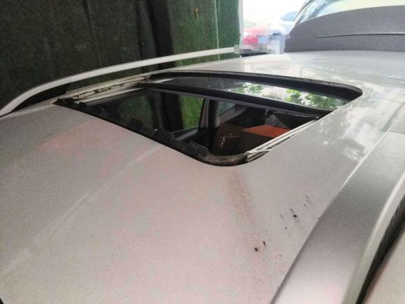 [武汉·鄂A] 二手标致标致30082016款 1.6THP 自动经典版