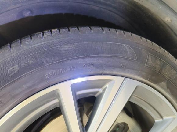 [上海·沪A] 二手名爵名爵HS新能源2020款 eHS 1.5T e-Trophy