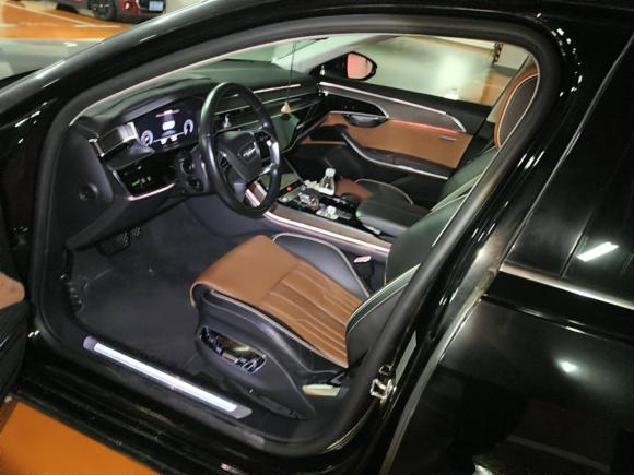 [上海·沪E] 二手奥迪奥迪A82019款 Plus A8L 55 TFSI quattro 尊贵型