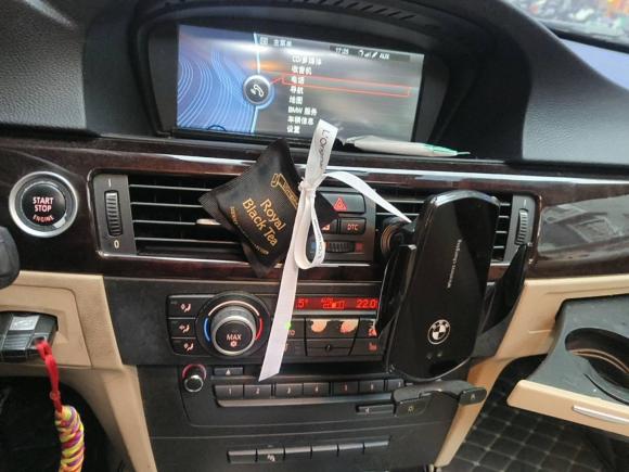 [广州·粤A] 二手宝马宝马3系2010款 320i时尚型