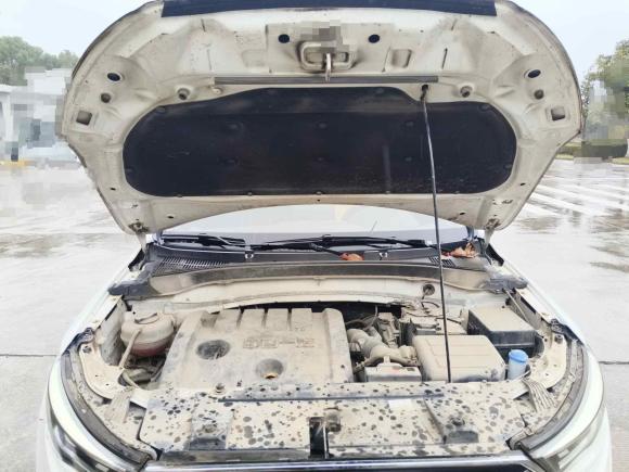 [芜湖·吉E] 二手奔腾奔腾X402018款 网红版 1.6L 手动舒适型