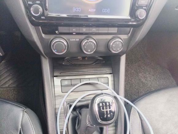 [无锡·皖A] 二手斯柯达明锐2016款 1.6L 手动智行版