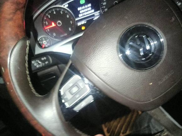 [杭州·浙A] 二手大众途锐2015款 3.0TSI 豪华型