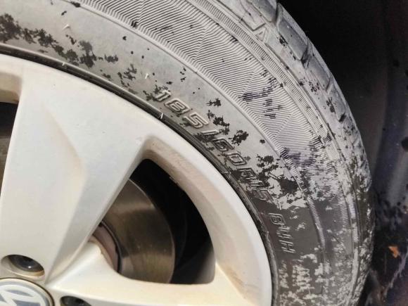 [武汉·鄂A] 二手大众桑塔纳2015款 1.6L 自动舒适版