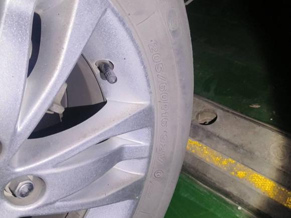 [武汉·鄂A] 二手福特福克斯2012款 两厢 1.6L 手动舒适型