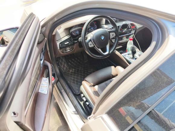 [深圳·粤B] 二手宝马宝马5系新能源2020款 里程升级版 530Le 先锋版