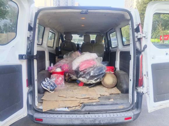 [宁波·浙B] 二手福特全顺2017款 2.0T柴油多功能商用车短轴低顶国V