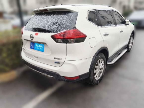 [上海·沪A] 二手日产奇骏2017款 2.0L CVT舒适版 2WD