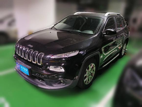 [青岛·鲁U] 二手Jeep自由光2016款 2.4L 领先版