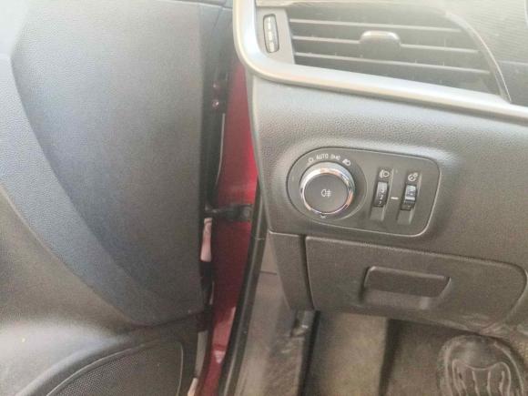 [上海·沪C] 二手别克威朗2015款 三厢 20T 双离合精英型