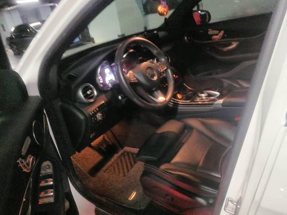 [上海·沪A] 二手奔驰奔驰GLC2017款 GLC 260 4MATIC 豪华型