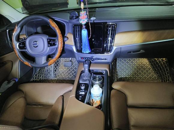 [上海·沪B] 二手沃尔沃沃尔沃S902020款 T5 智远豪华版