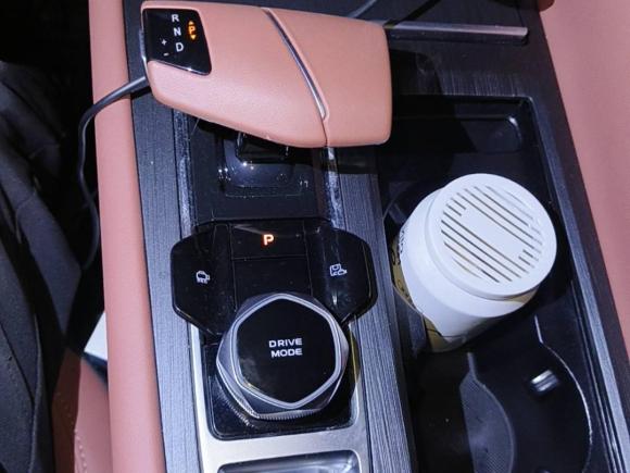 [深圳·粤B] 二手长安长安CS75 PLUS 智电iDD2023款 智电iDD 智领型