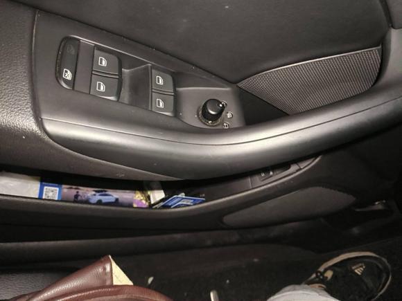 [广州·粤A] 二手奥迪奥迪Q32017款 30 TFSI 标准型