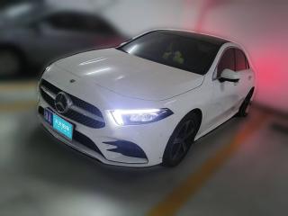 奔驰奔驰A级2022款 A 200 L 运动轿车动感型