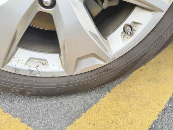 [成都·川A] 二手斯巴鲁森林人2013款 2.5i 自动豪华版