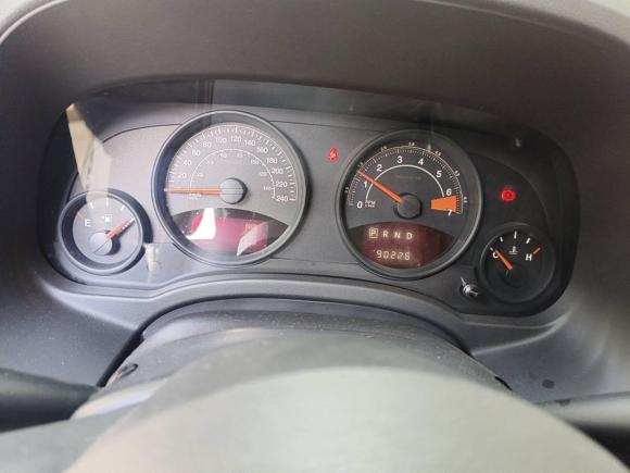 [武汉·鄂A] 二手Jeep指南者2013款 2.4L 四驱运动版