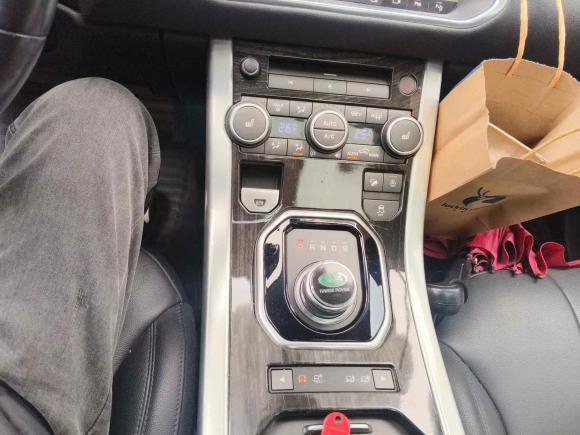 [杭州·浙A] 二手路虎揽胜极光2018款 240PS SE 智耀版