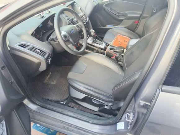 [南京·苏L] 二手福特福克斯2012款 三厢 1.6L 自动风尚型