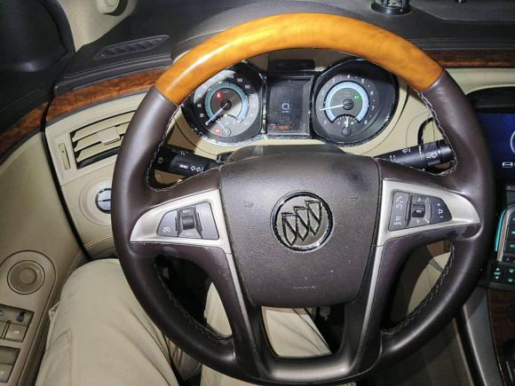 [无锡·苏B] 二手别克君越2012款 2.4L SIDI豪华版