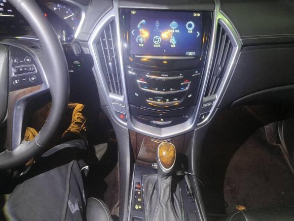 [武汉·鄂A] 二手凯迪拉克凯迪拉克SRX2014款 3.0L 豪华型