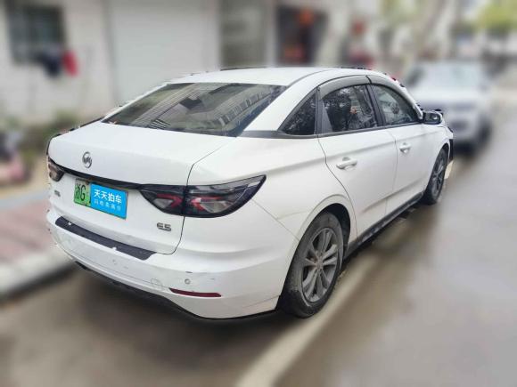 [义乌·浙G] 二手威马汽车威马E.52021款 500 即客行