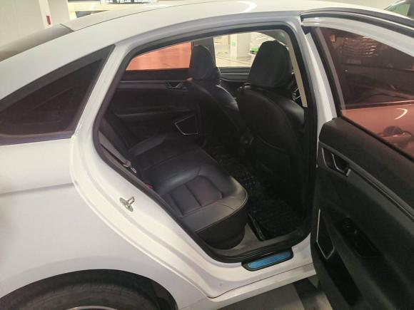 [上海·沪B] 二手吉利汽车帝豪GL2018款 1.4T DCT精英智联型