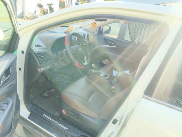 [宁波·浙B] 二手比亚迪比亚迪S72015款 2.0T 升级版 自动尊贵型